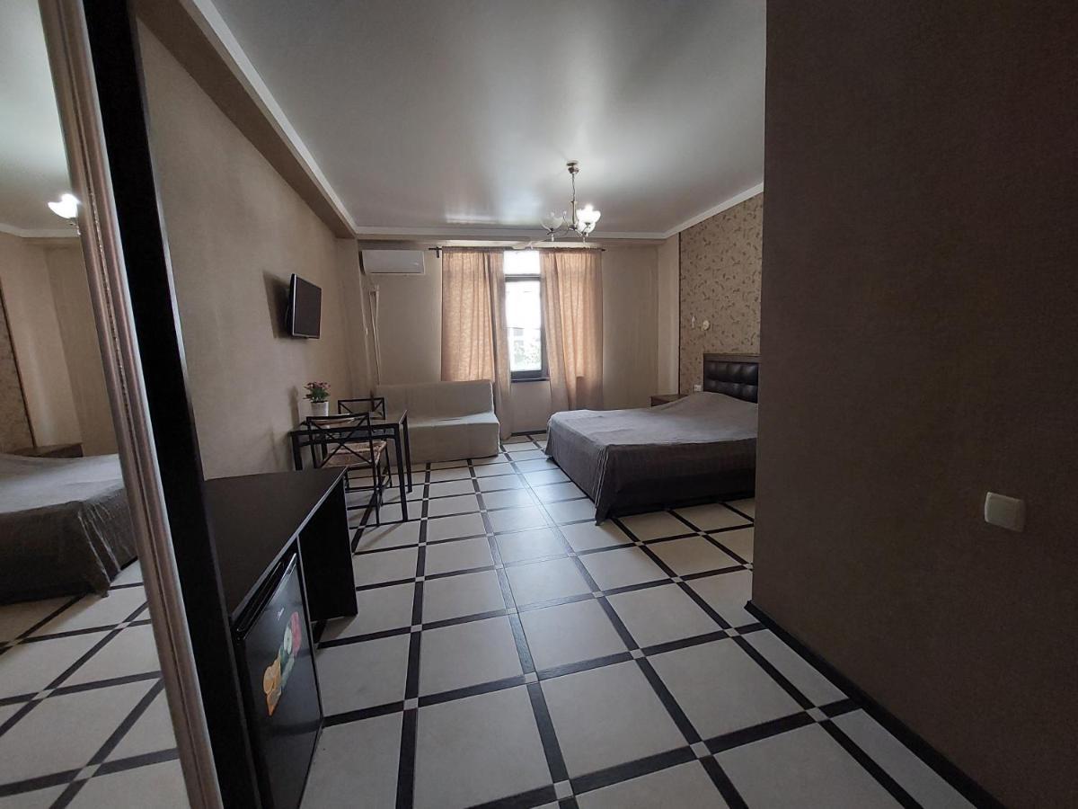 Амир Hotel กากรา ภายนอก รูปภาพ