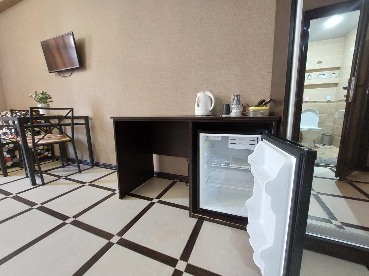 Амир Hotel กากรา ภายนอก รูปภาพ