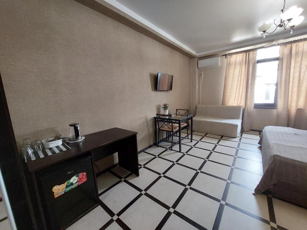 Амир Hotel กากรา ภายนอก รูปภาพ